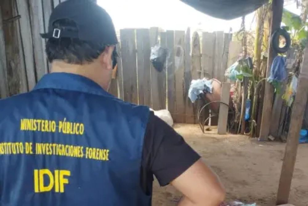 Mujer de 52 años muere tras un apuñalamiento