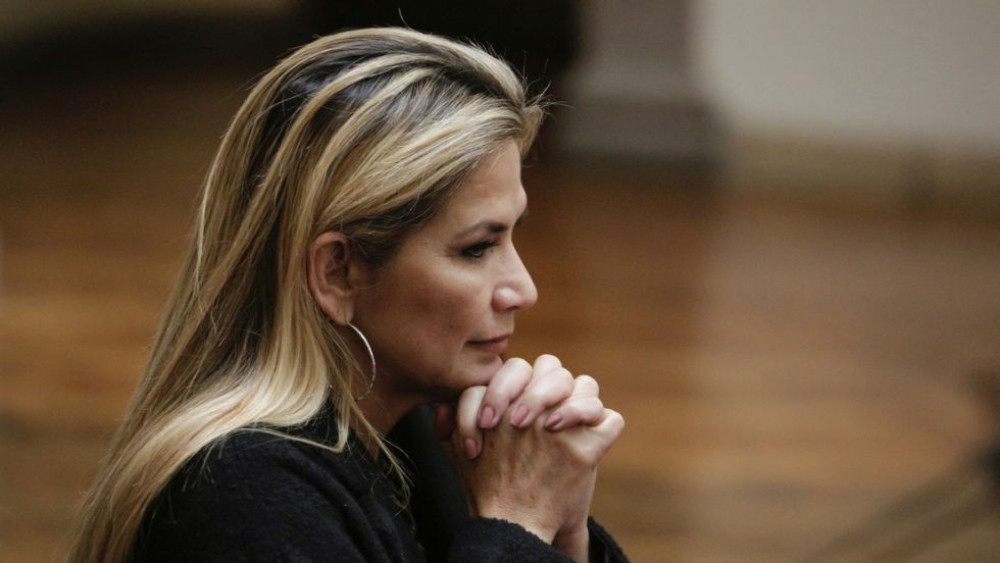 Hija de Jeanine Áñez denuncia que su madre enfermó de influenza y le negaron atención médica