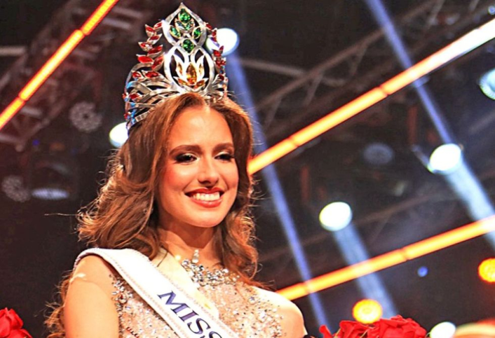 Yessica Hausermann se corona como la nueva Miss Bolivia Universo