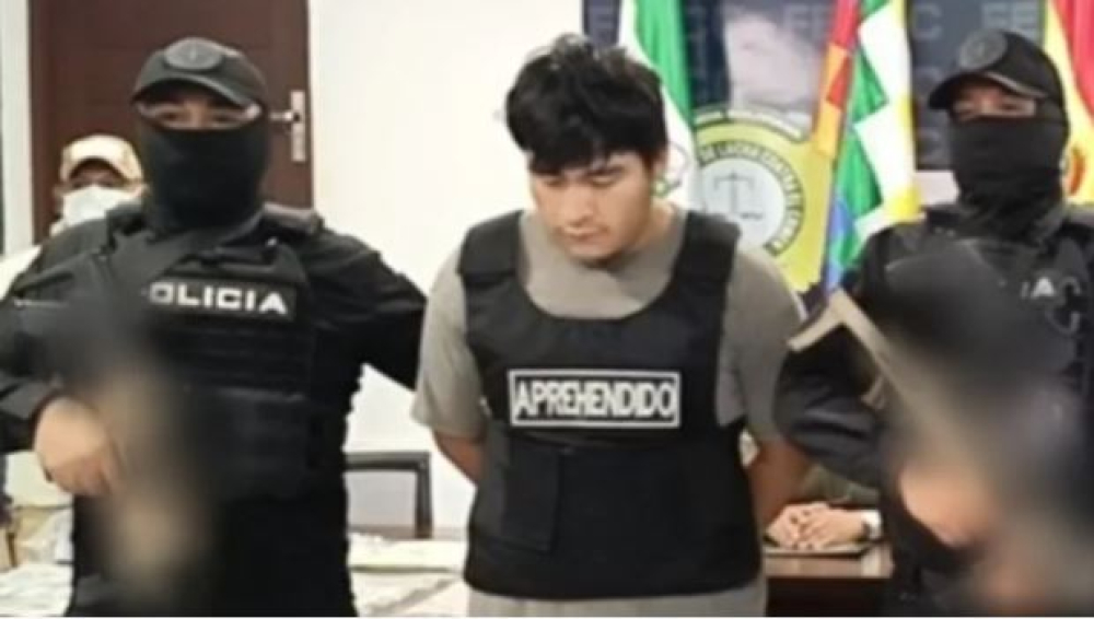 Presentaron al atracador de un librecambista en Montero, su madre lo ayudó a escapar