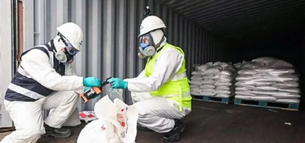 Incautan en Perú 4 toneladas ilegales de mercurio que iban a Bolivia
